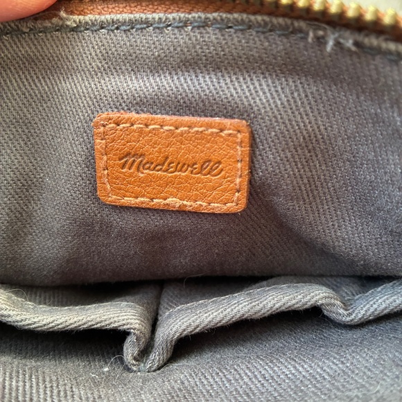 Madewell Leather crossbody bag Minimalist preppy purse - Picture 5 of 10